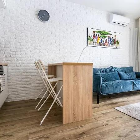 Urban Chic - Mennica - One Bedroom -citycenter&3 * Warschau
